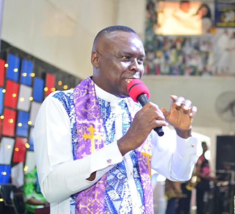 Apostle Prof. E. C. Ejiofor ministering at Praiseland Royal Springs Int'l Church